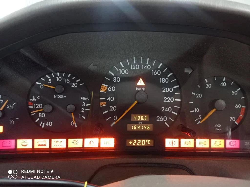 Mercedes-Benz SL 500 R129 - изображение 8