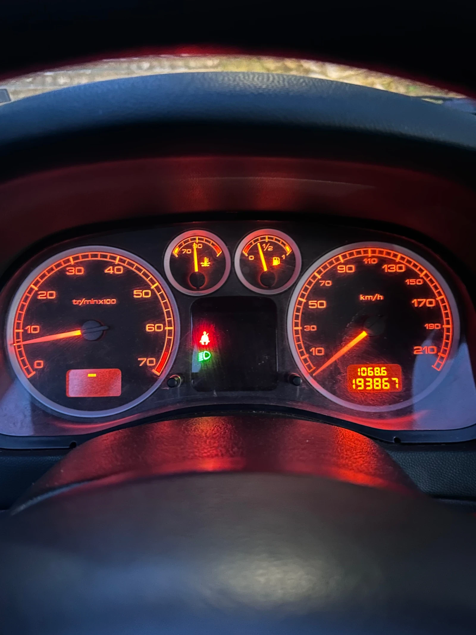 Peugeot 307 1.6 hdi - изображение 8