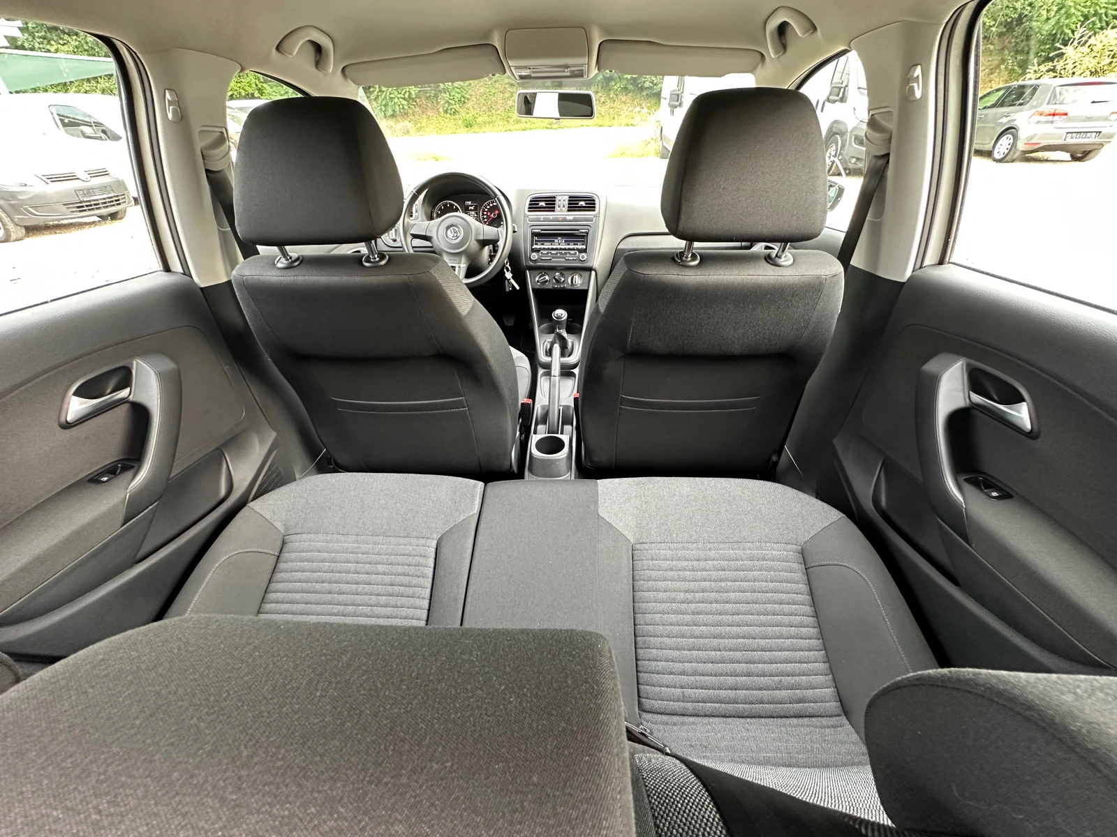 VW Polo BENZIN* FACE* R-LINE*  - изображение 8