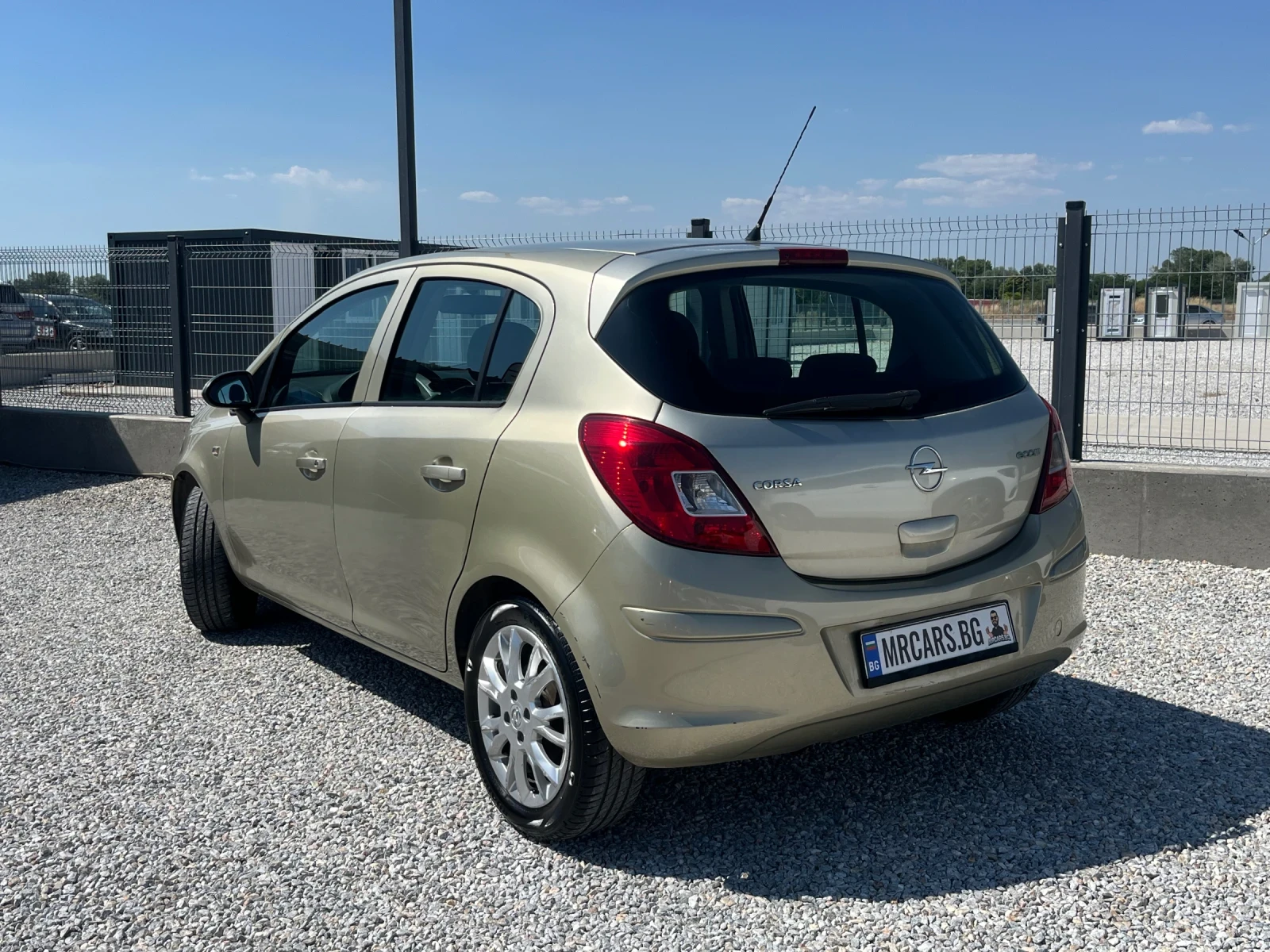 Opel Corsa 1.3 CDTI - изображение 3