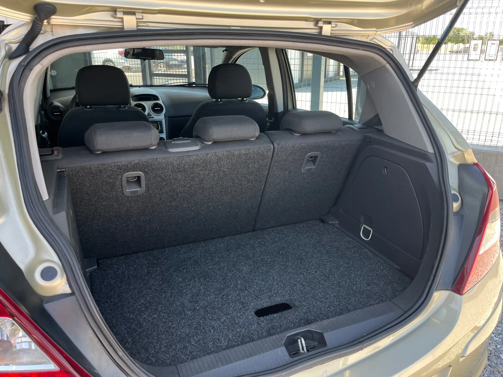 Opel Corsa 1.3 CDTI - изображение 10