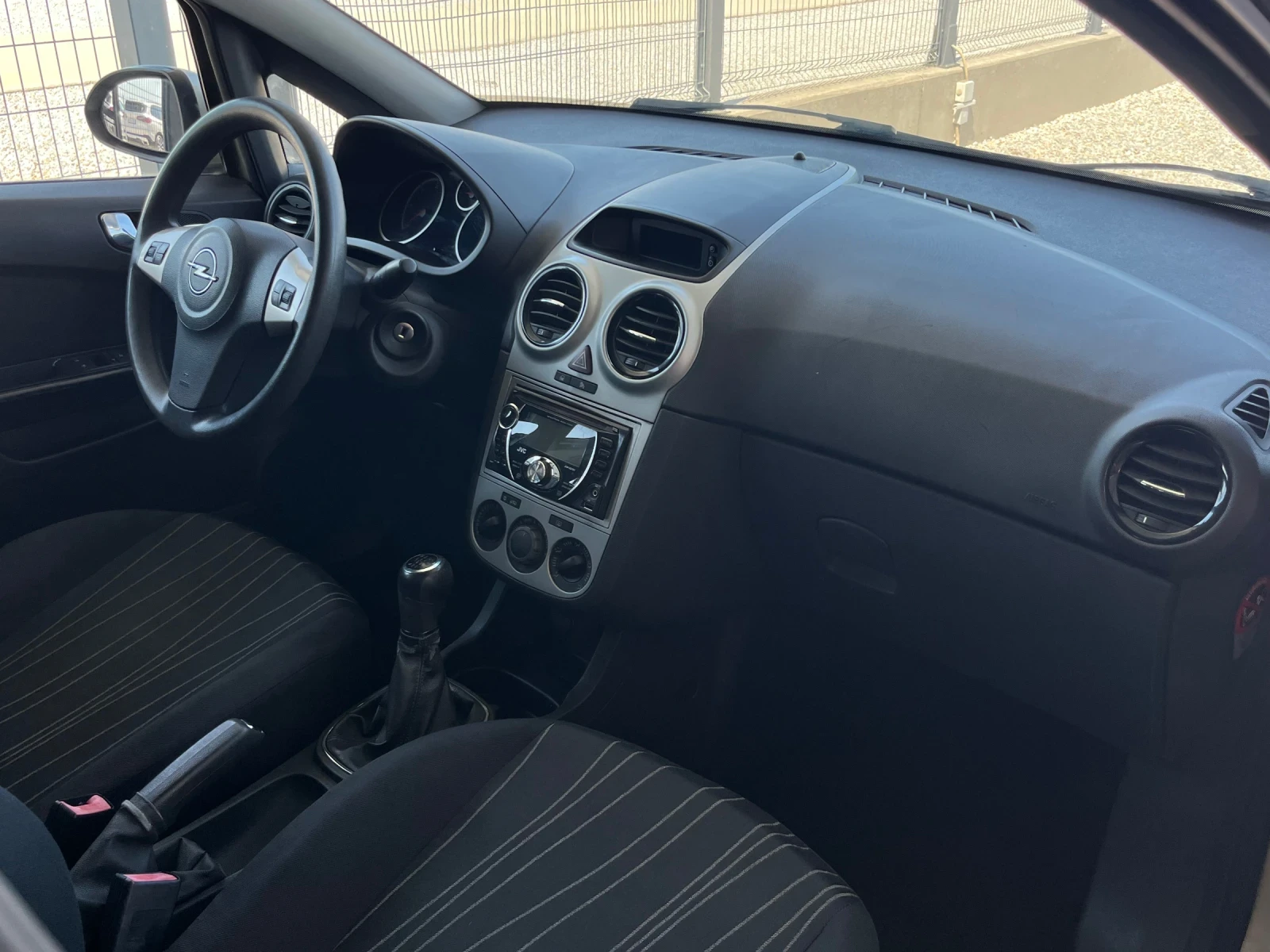 Opel Corsa 1.3 CDTI - изображение 6