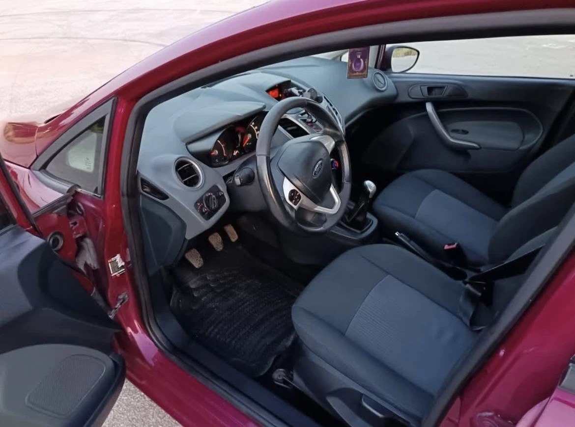 Ford Fiesta 1.4.70 kc - изображение 7