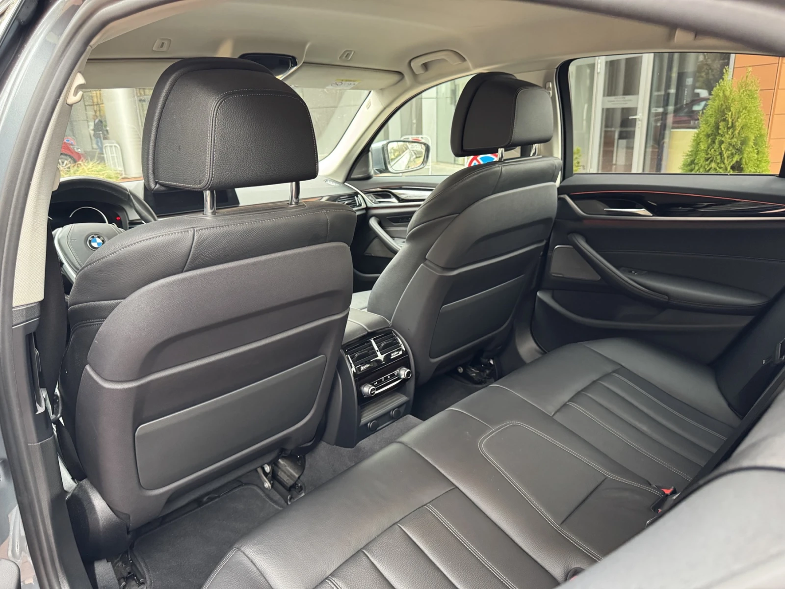 BMW 530 i xDrive - изображение 9