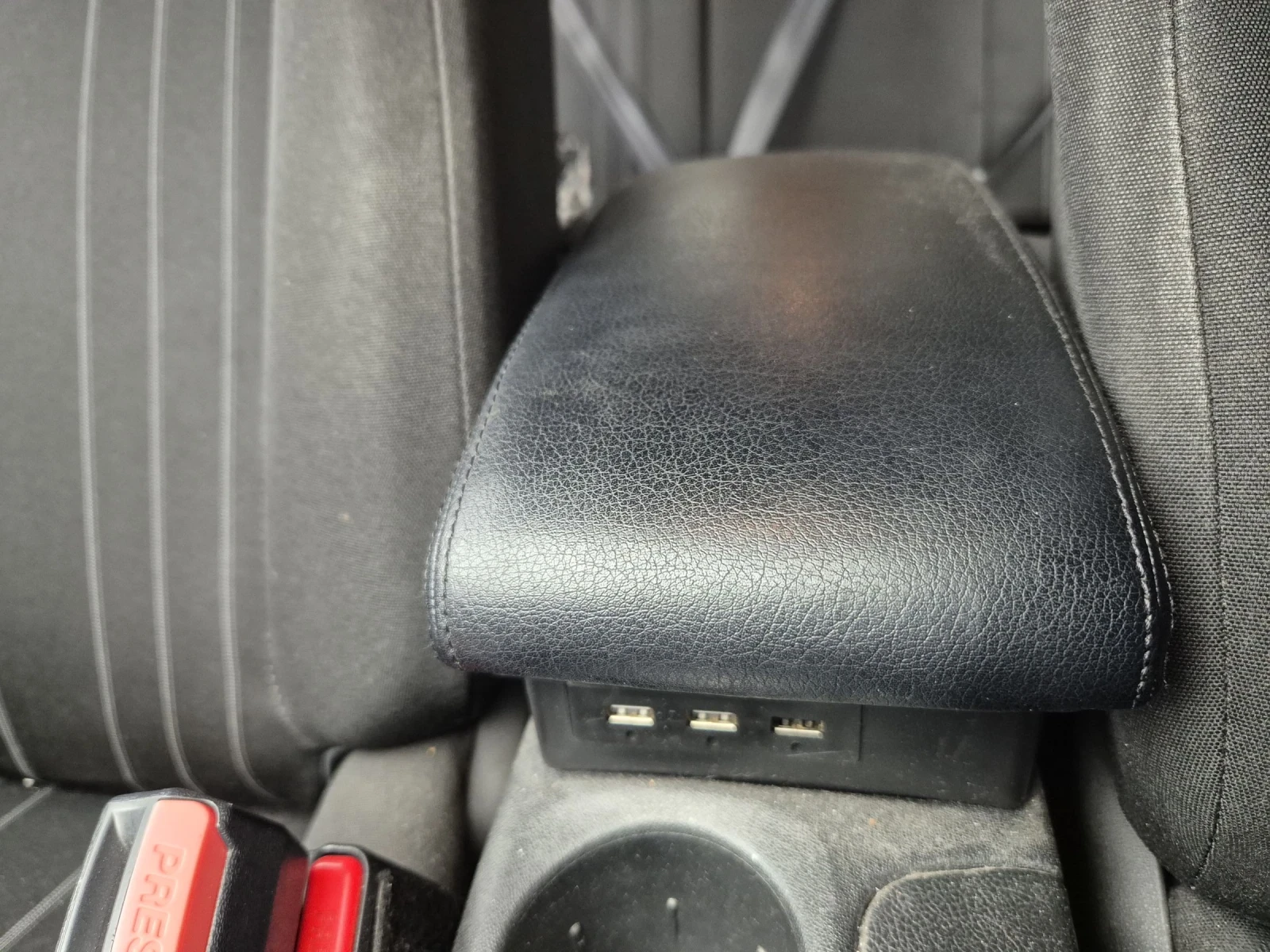 Citroen C4 1.6 HDI, снимка 6 - Автомобили и джипове - 53926481