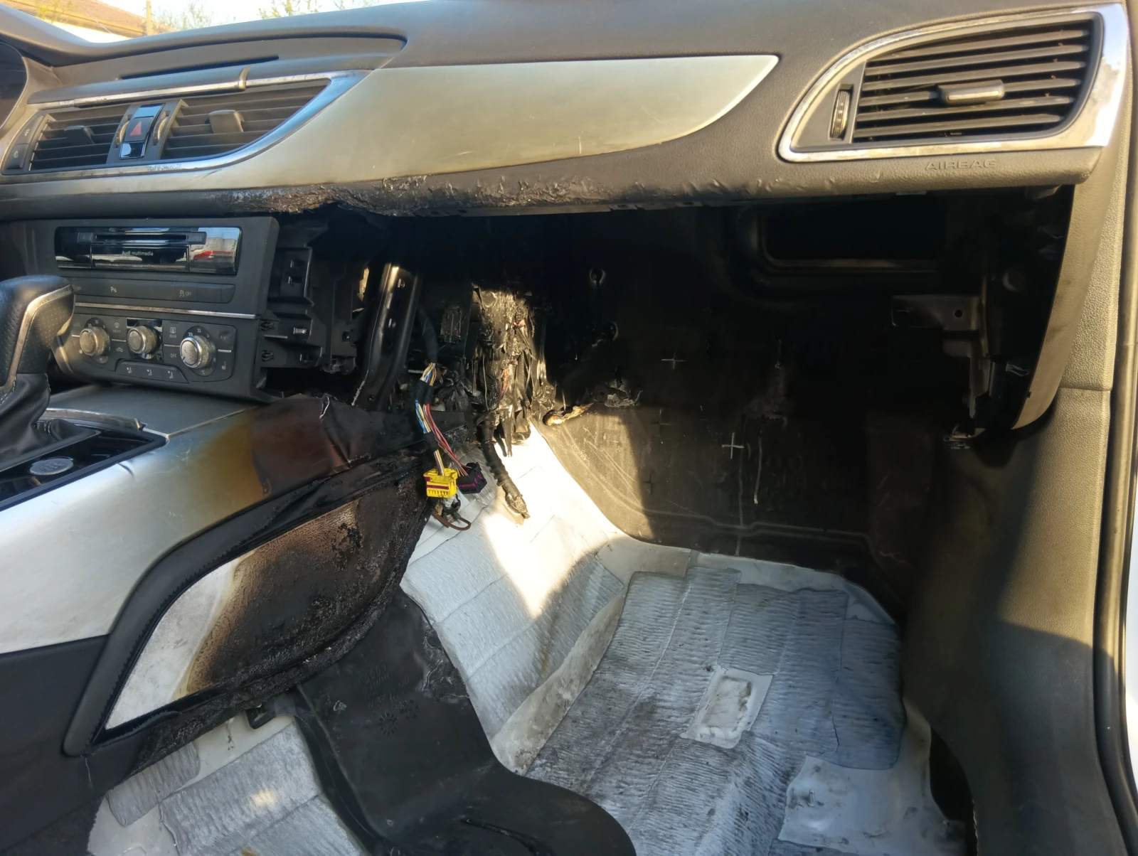 Audi A6, снимка 12 - Автомобили и джипове - 54312261