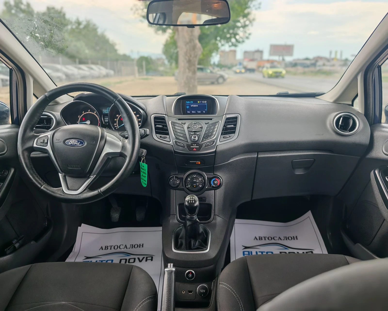 Ford Fiesta 1.4 97 К.С. ГАЗ БЕНЗИН! , снимка 13 - Автомобили и джипове - 54635069