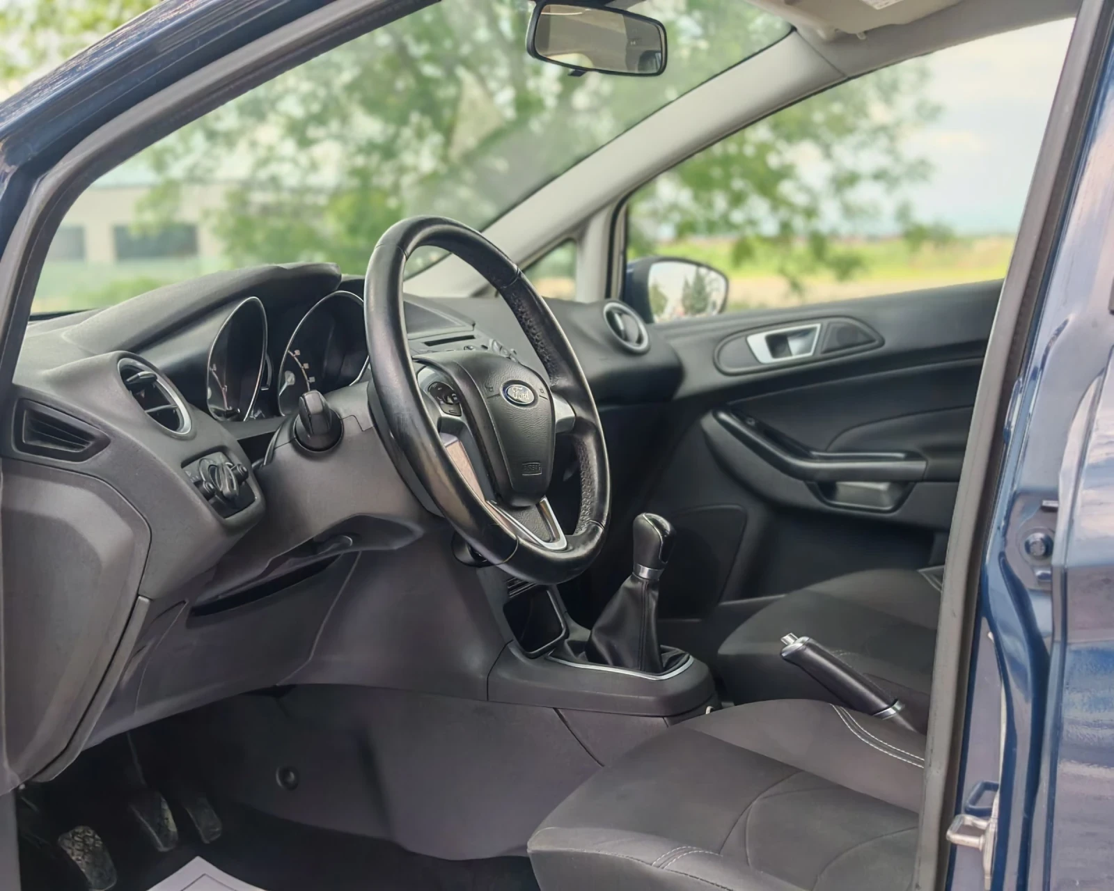 Ford Fiesta 1.4 97 К.С. ГАЗ БЕНЗИН! , снимка 8 - Автомобили и джипове - 54635069