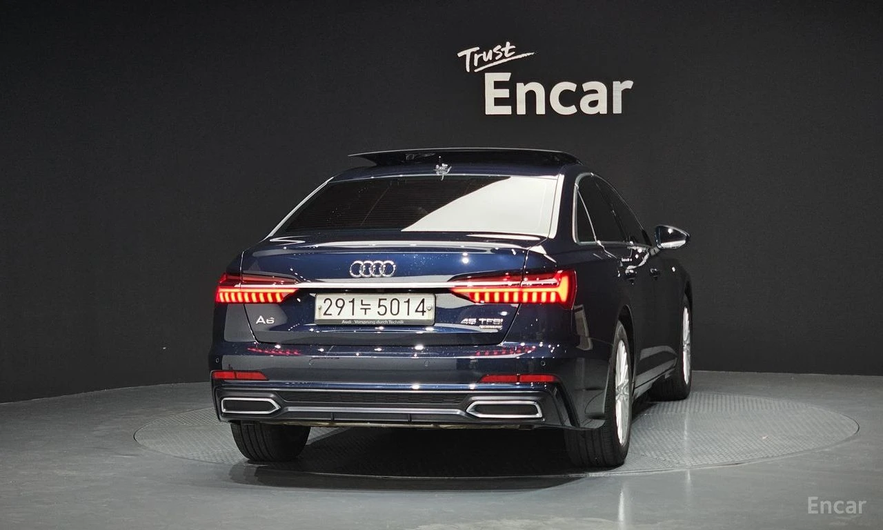 Audi A6 45 TFSI Quattro* DISTRONIC* HEAD-UP* 360 CAM* HUD*, снимка 4 - Автомобили и джипове - 54639434