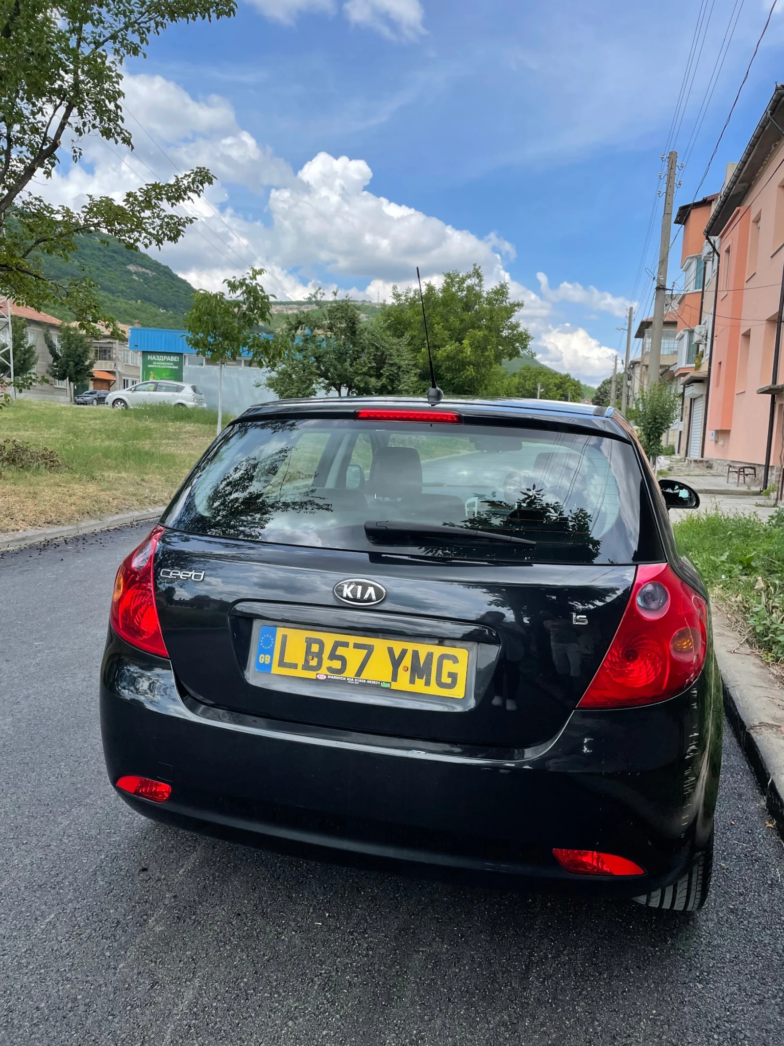 Kia Ceed 1.6 CRDI 2007, снимка 4 - Автомобили и джипове - 54700886