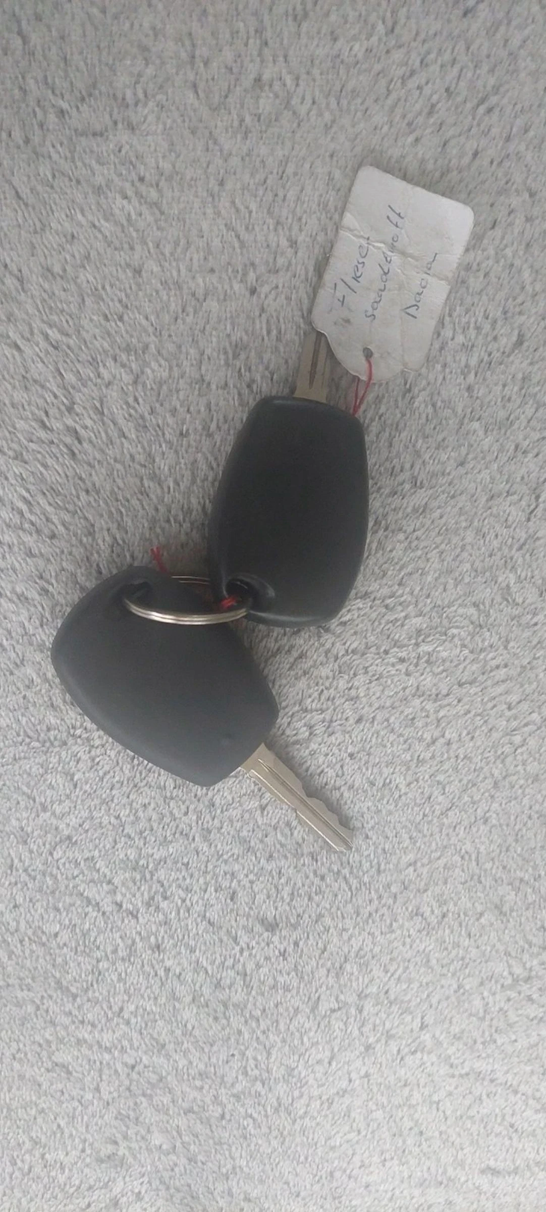 Dacia Dokker 1.6-102  кс, снимка 16 - Автомобили и джипове - 54781153