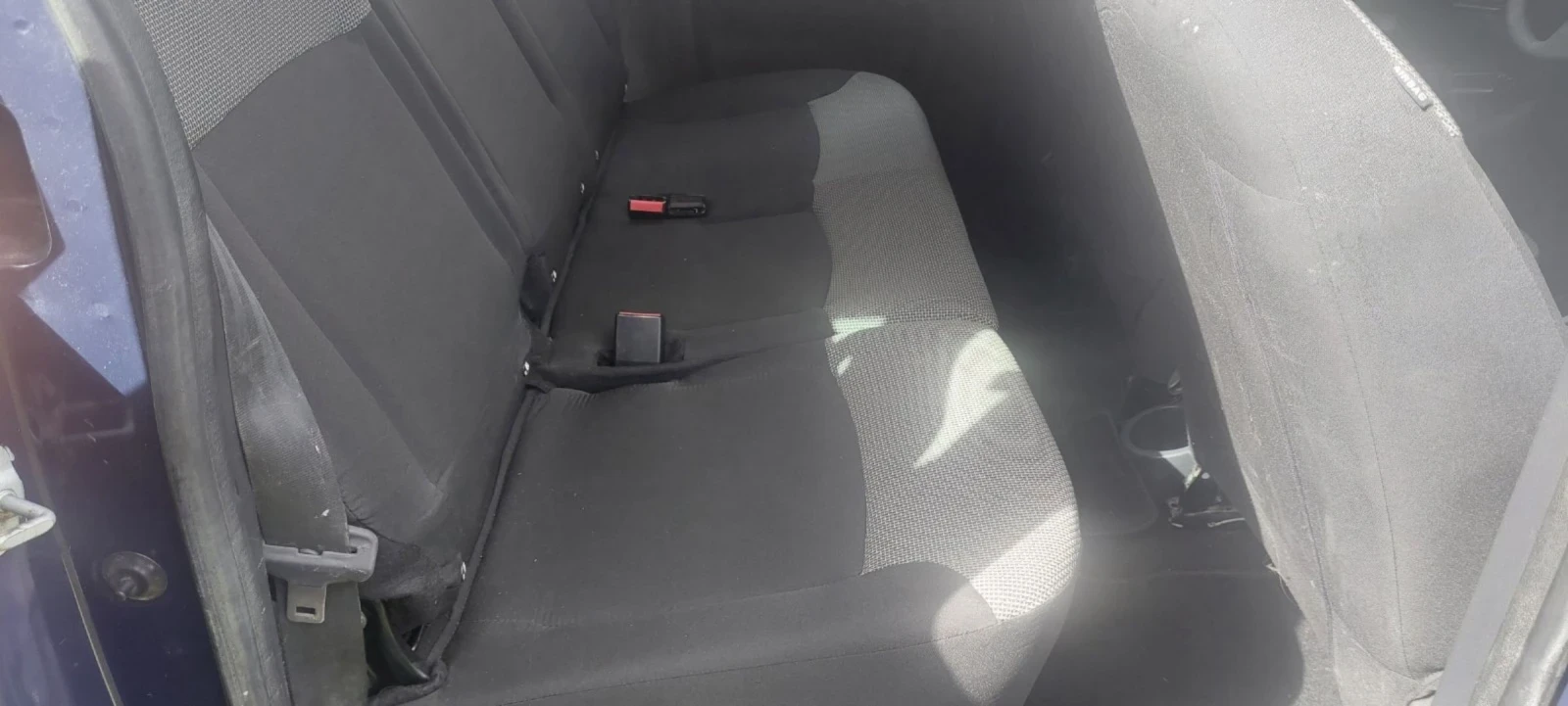 Dacia Dokker 1.6-102  кс, снимка 13 - Автомобили и джипове - 54781153