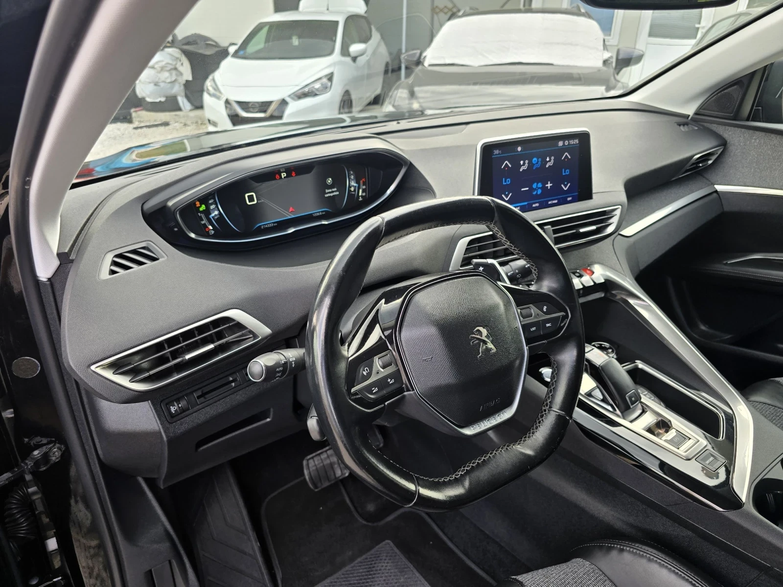 Peugeot 3008 1.5 HDI ALLURE AUTOMAT, снимка 9 - Автомобили и джипове - 55210770