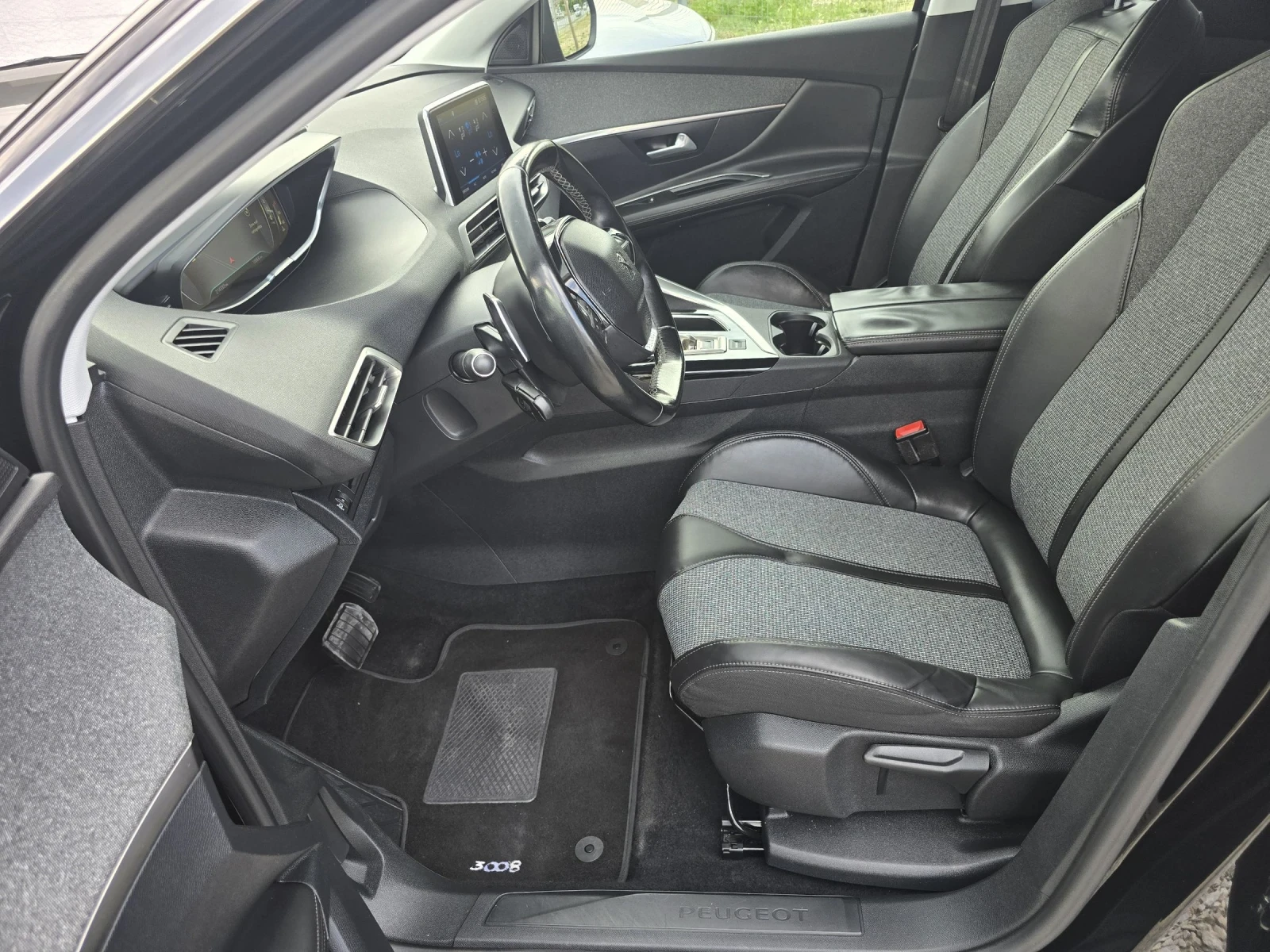 Peugeot 3008 1.5 HDI ALLURE AUTOMAT, снимка 10 - Автомобили и джипове - 55210770