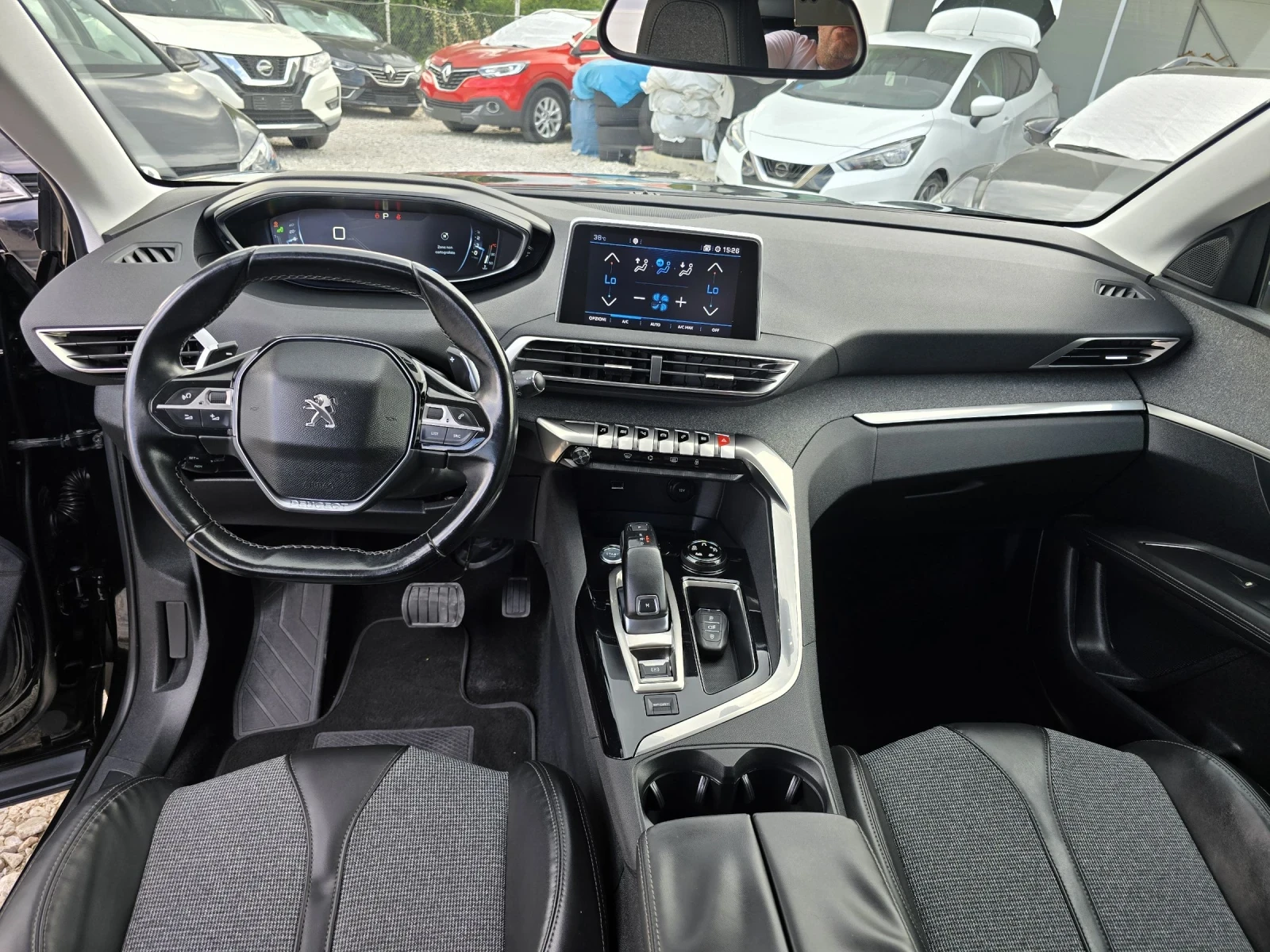 Peugeot 3008 1.5 HDI ALLURE AUTOMAT, снимка 11 - Автомобили и джипове - 55210770