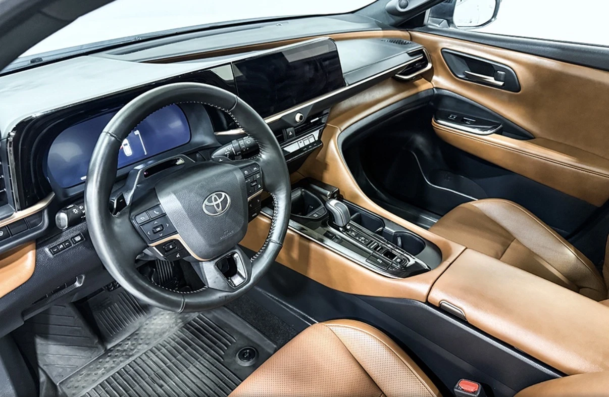 Toyota Crown SIGNIA | LIMITED | AWD HYBRID | JBL | ОБДУХВАНЕ | , снимка 12 - Автомобили и джипове - 55557168