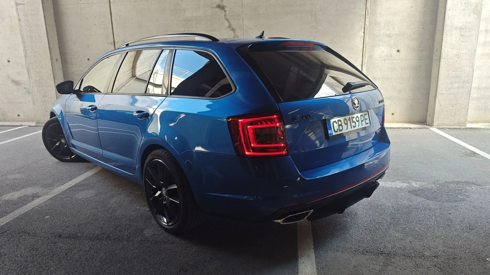 Skoda Octavia 2.0 tdi VRS, снимка 4 - Автомобили и джипове - 55636323
