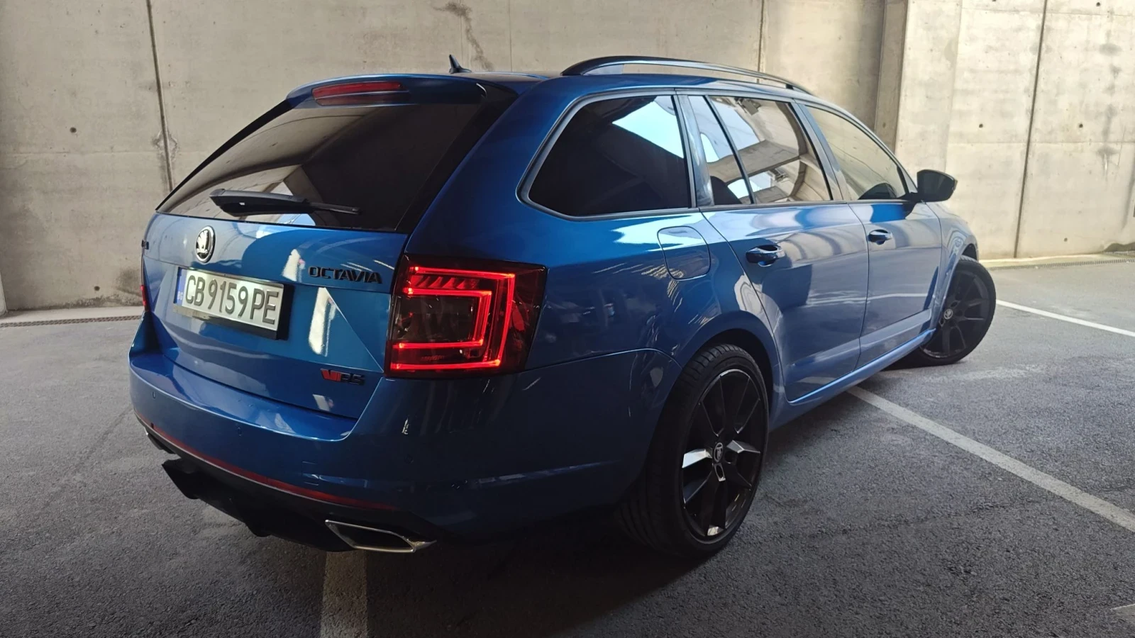 Skoda Octavia 2.0 tdi VRS, снимка 3 - Автомобили и джипове - 55636323