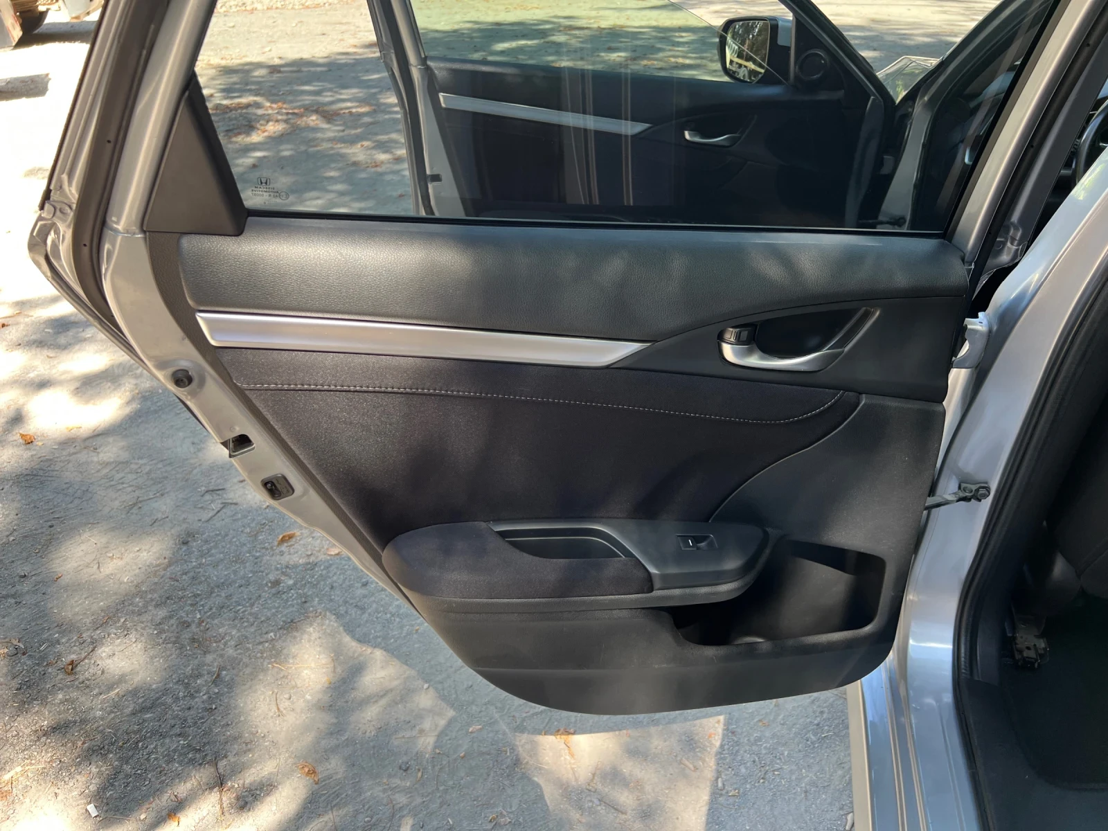 Honda Civic 1.6I-DTEC/120HP/TOP, снимка 12 - Автомобили и джипове - 55787708