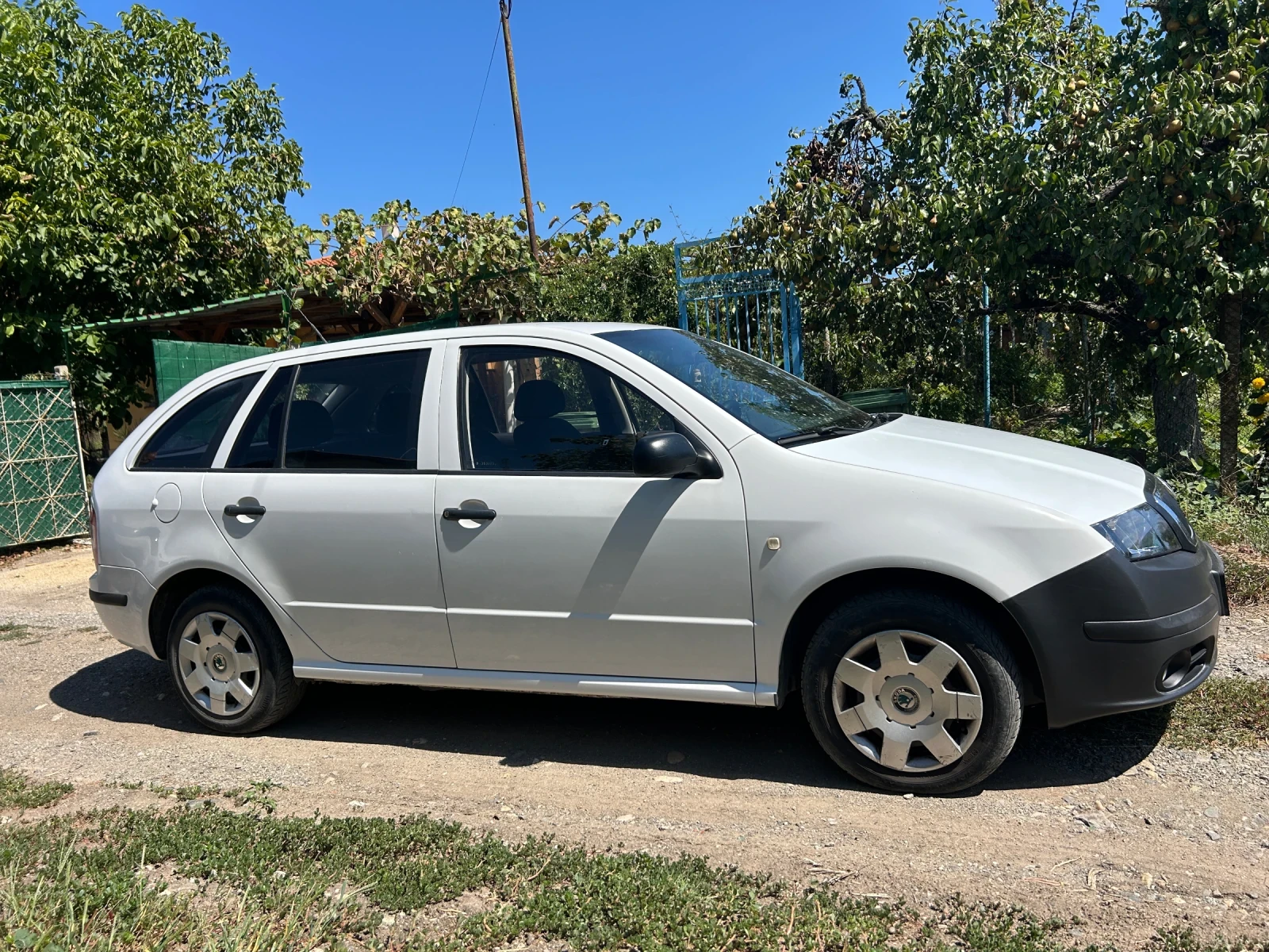 Skoda Fabia 1, снимка 5 - Автомобили и джипове - 55853420