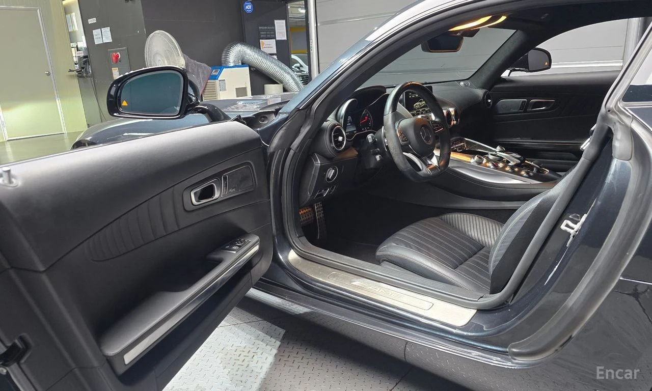 Mercedes-Benz AMG GT S* 4.0* V8* BI-TURBO* BURMESTER* , снимка 7 - Автомобили и джипове - 55973404