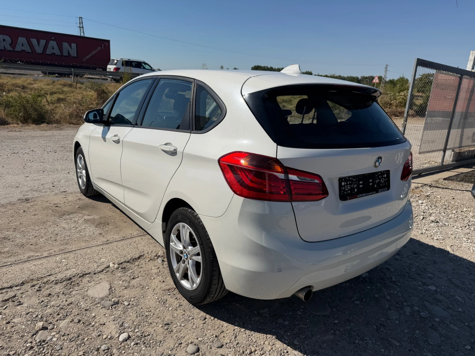 BMW 2 Active Tourer 216 D(KATO НОВА), снимка 7 - Автомобили и джипове - 56008068