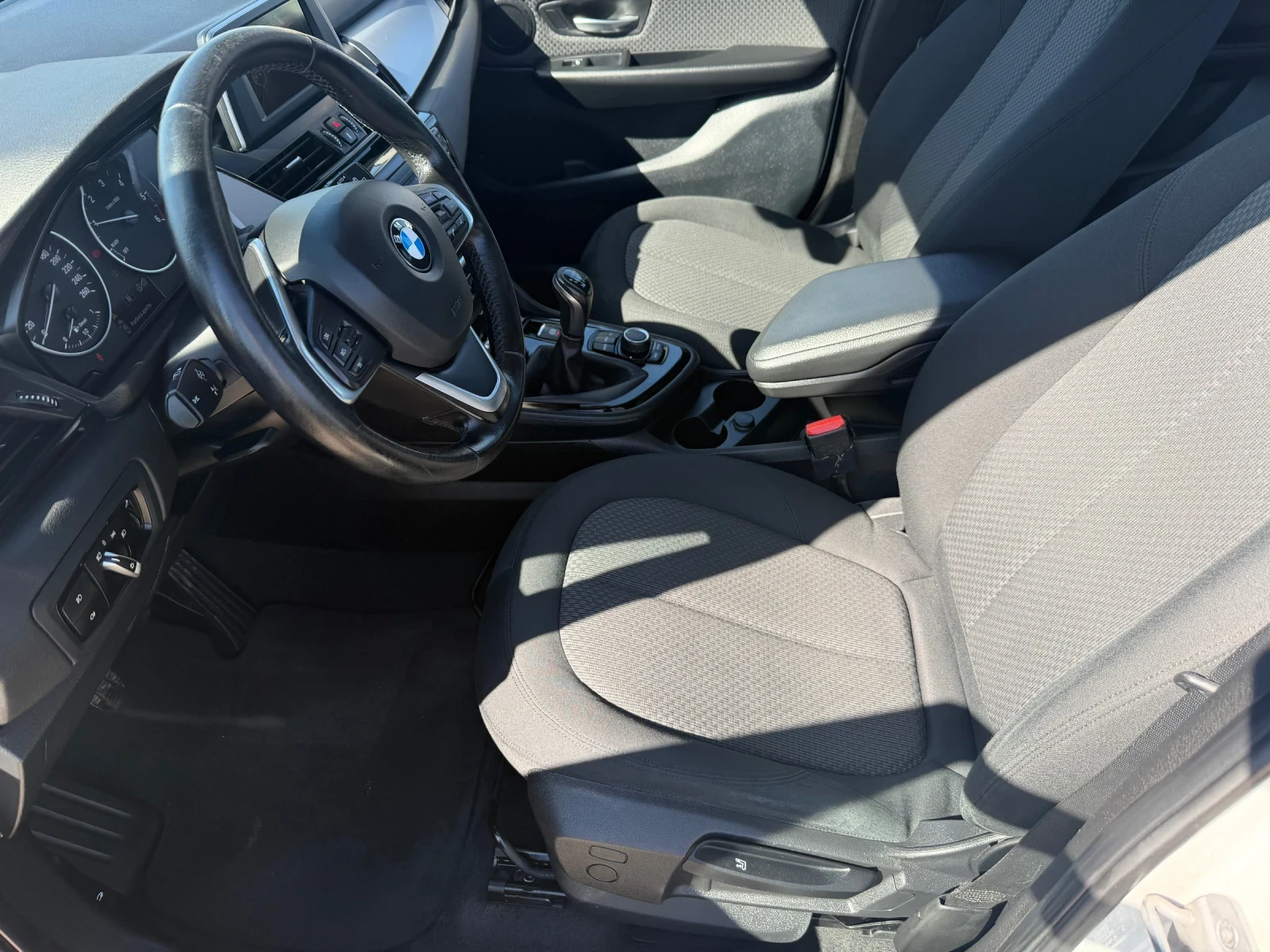 BMW 2 Active Tourer 216 D(KATO НОВА), снимка 9 - Автомобили и джипове - 56008068