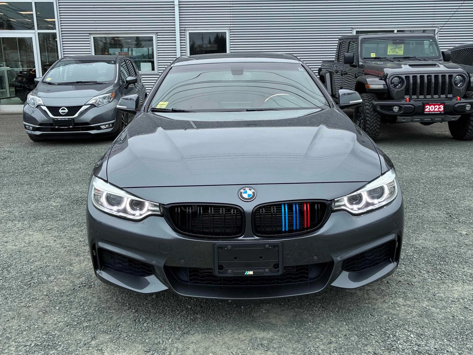 BMW 435 xDrive | CARFAX | АВТОКРЕДИТ БЕЗ ПЪРВОНАЧАЛНА , снимка 2 - Автомобили и джипове - 56079260