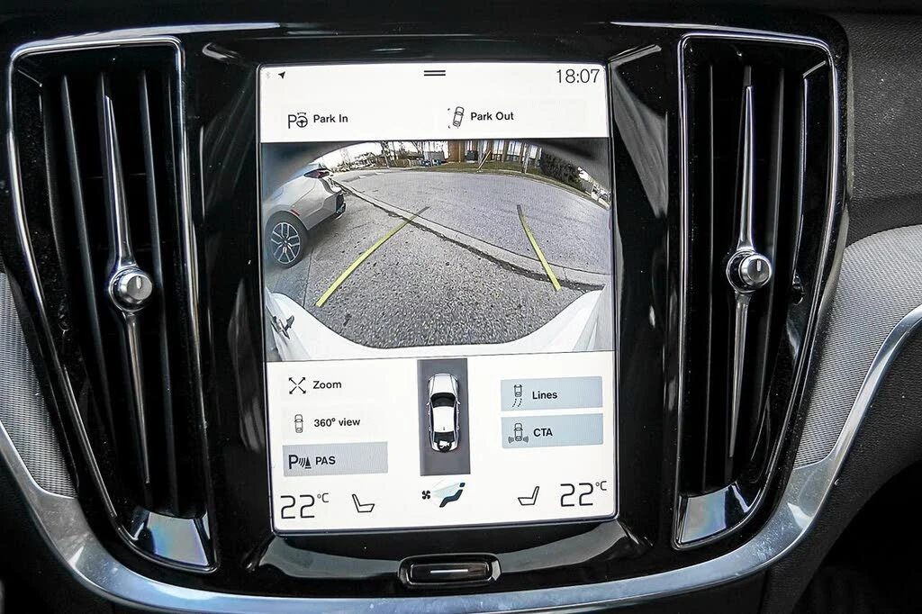 Volvo S60 B5 R-Design AWD/Harman Kardon/360/CRUISE CTRL/PANO, снимка 14 - Автомобили и джипове - 56202853