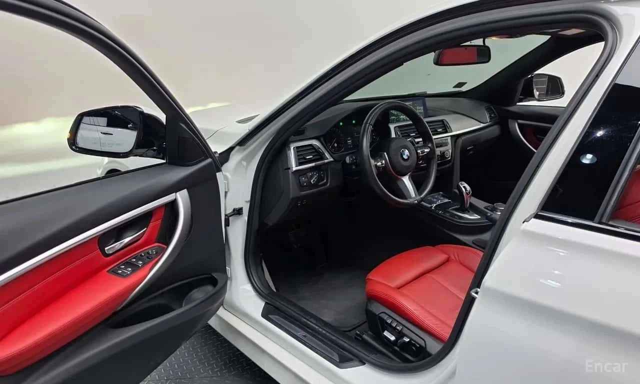 BMW 330, снимка 10 - Автомобили и джипове - 56690213