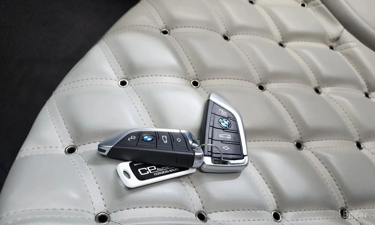BMW 340 * M340i First Edition * , снимка 15 - Автомобили и джипове - 56748813