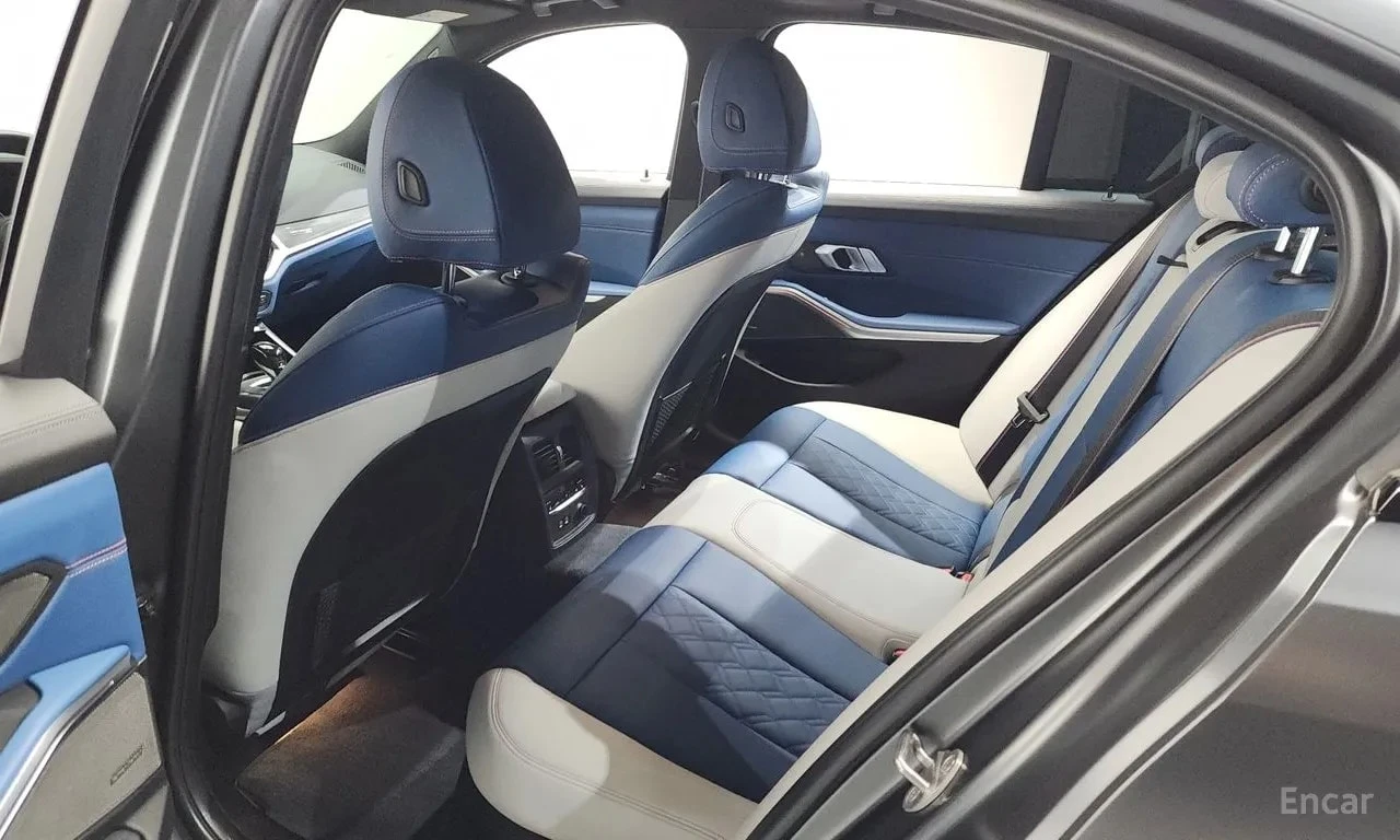 BMW 340 * M340i First Edition * , снимка 11 - Автомобили и джипове - 56748813