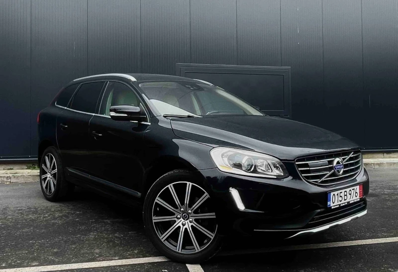 Volvo XC60 2.4D5 AWD, снимка 1 - Автомобили и джипове - 49167419