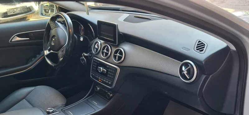 Mercedes-Benz GLA 200 2.2 136 Топ  4matic, снимка 10 - Автомобили и джипове - 51640651