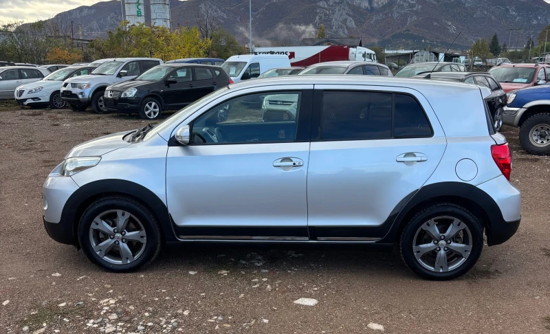 Toyota Urban Cruiser 1.3i, снимка 4 - Автомобили и джипове - 52212961