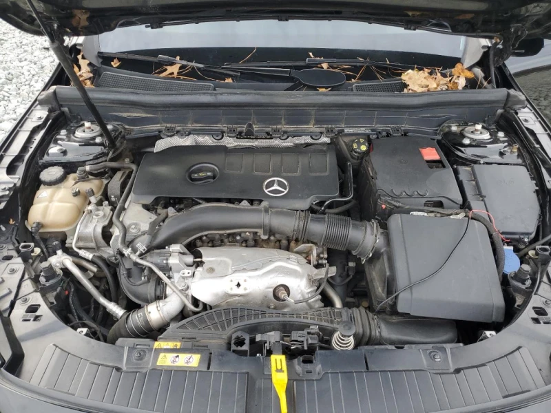 Mercedes-Benz GLB 250 4MATIC* DISTRONIC* 360* ПОДГРЕВ* АЛКАНТАРА* , снимка 12 - Автомобили и джипове - 52695438