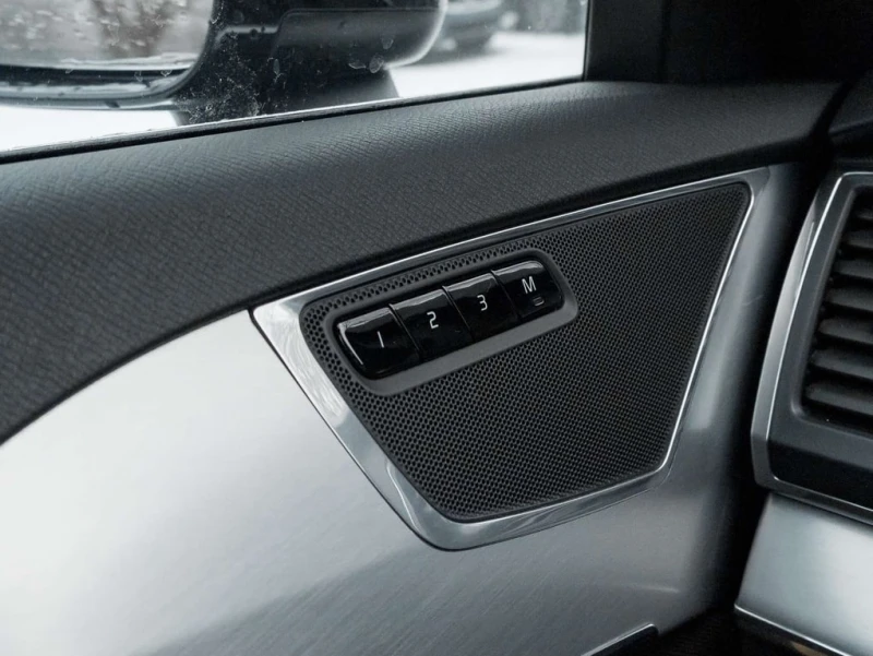 Volvo Xc90 * Momentum * CARFAX * ЦЕНА ДО БГ, снимка 13 - Автомобили и джипове - 53446642