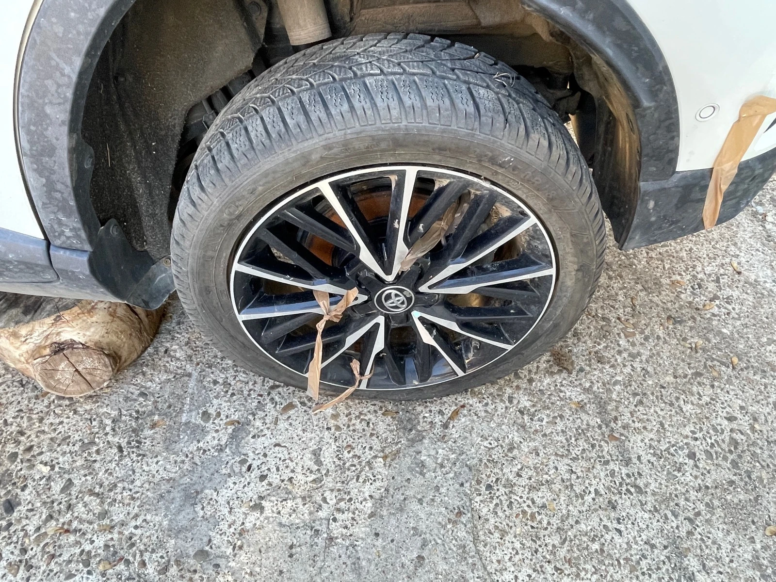 Toyota C-HR 1.8-Хибрид-Фейс-20хл.км | Mobile.bg — изображение 13