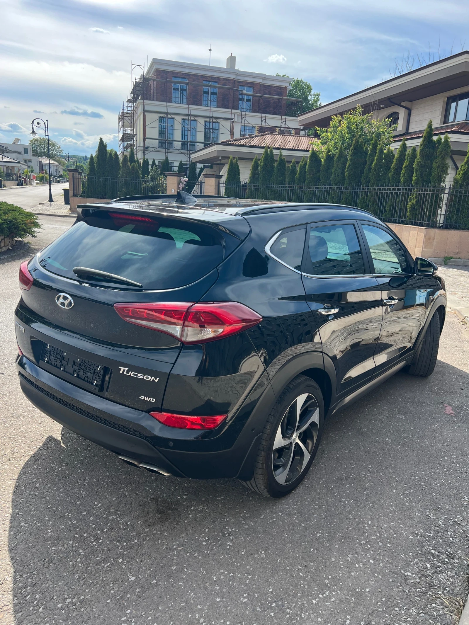 Hyundai Tucson FULL 185к.с - изображение 4
