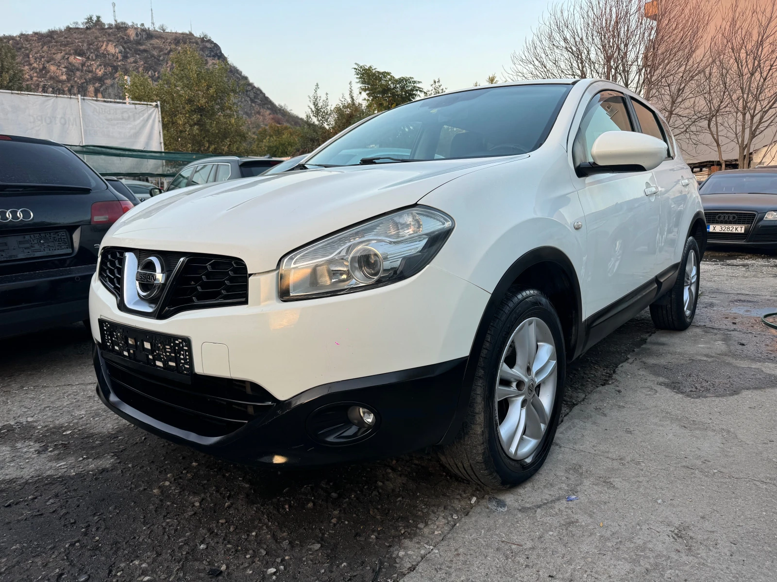 Nissan Qashqai 1.6DCI 131HP 6 SKOROSTi 4x4 FACELIFT 2013G EURO 5 - изображение 3