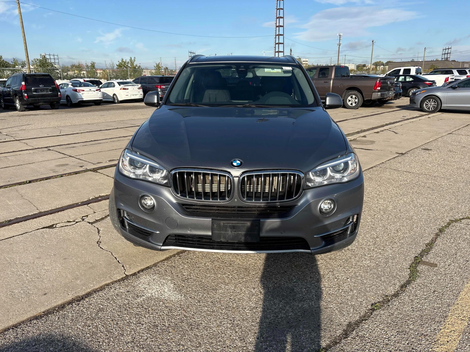BMW X5 XDRIVE40E CARFAX АВТО КРЕДИТ - изображение 3