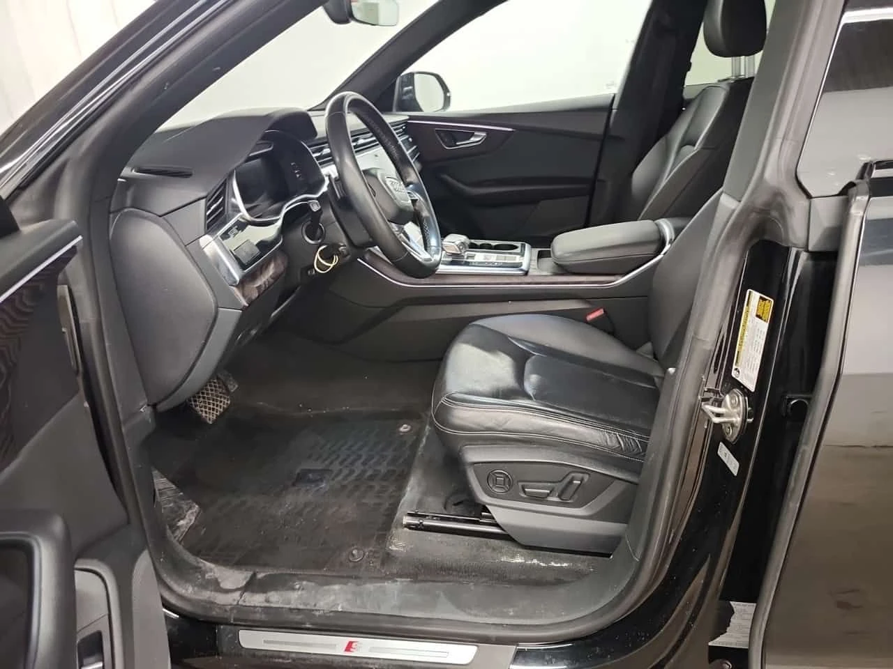 Audi Q8 * PROGRESSIV * CARFAX * ���� �� �� | Mobile.bg � ����������� 7