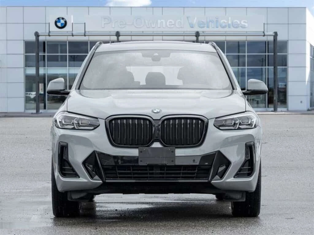 BMW X3 * xDrive30i/PremEssential/MSport/CleanCarFax/1Owne, снимка 2 - Автомобили и джипове - 53760120