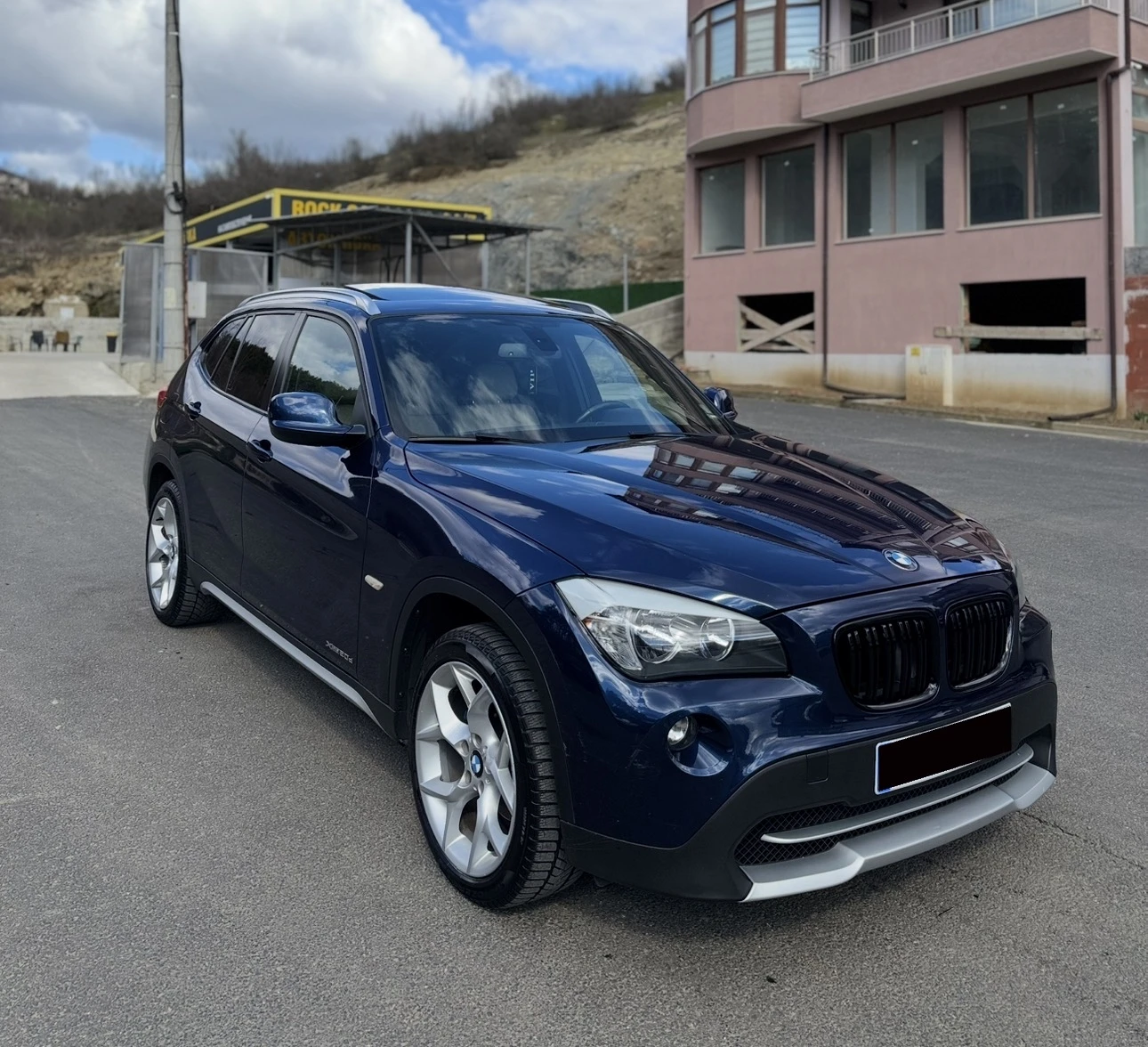 BMW X1 2.0D / Германия / Панорама / Навигация / 4x4
