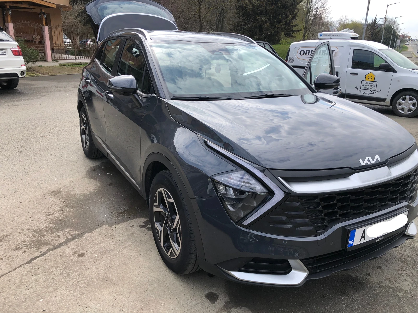 Kia Sportage 1.6D MHEV, снимка 3 - Автомобили и джипове - 54045395