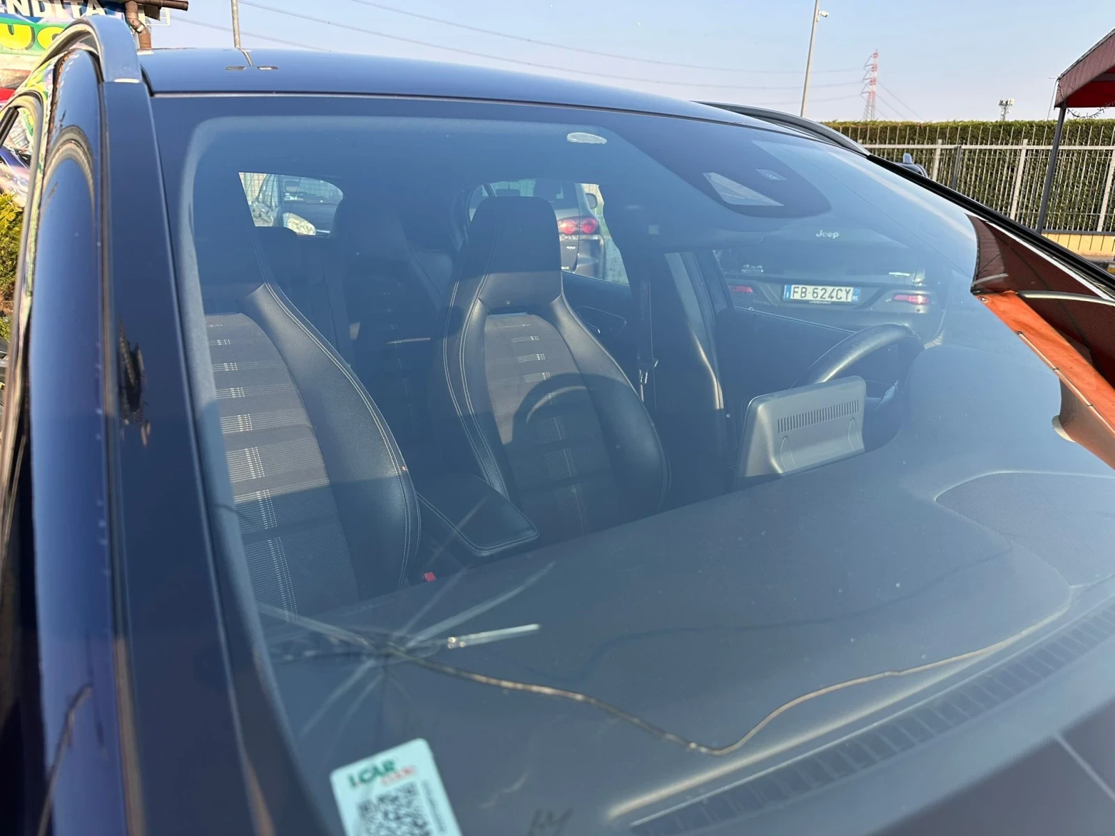 Mercedes-Benz GLA 200 Automatic 4Matic Premium, снимка 7 - Автомобили и джипове - 54170747