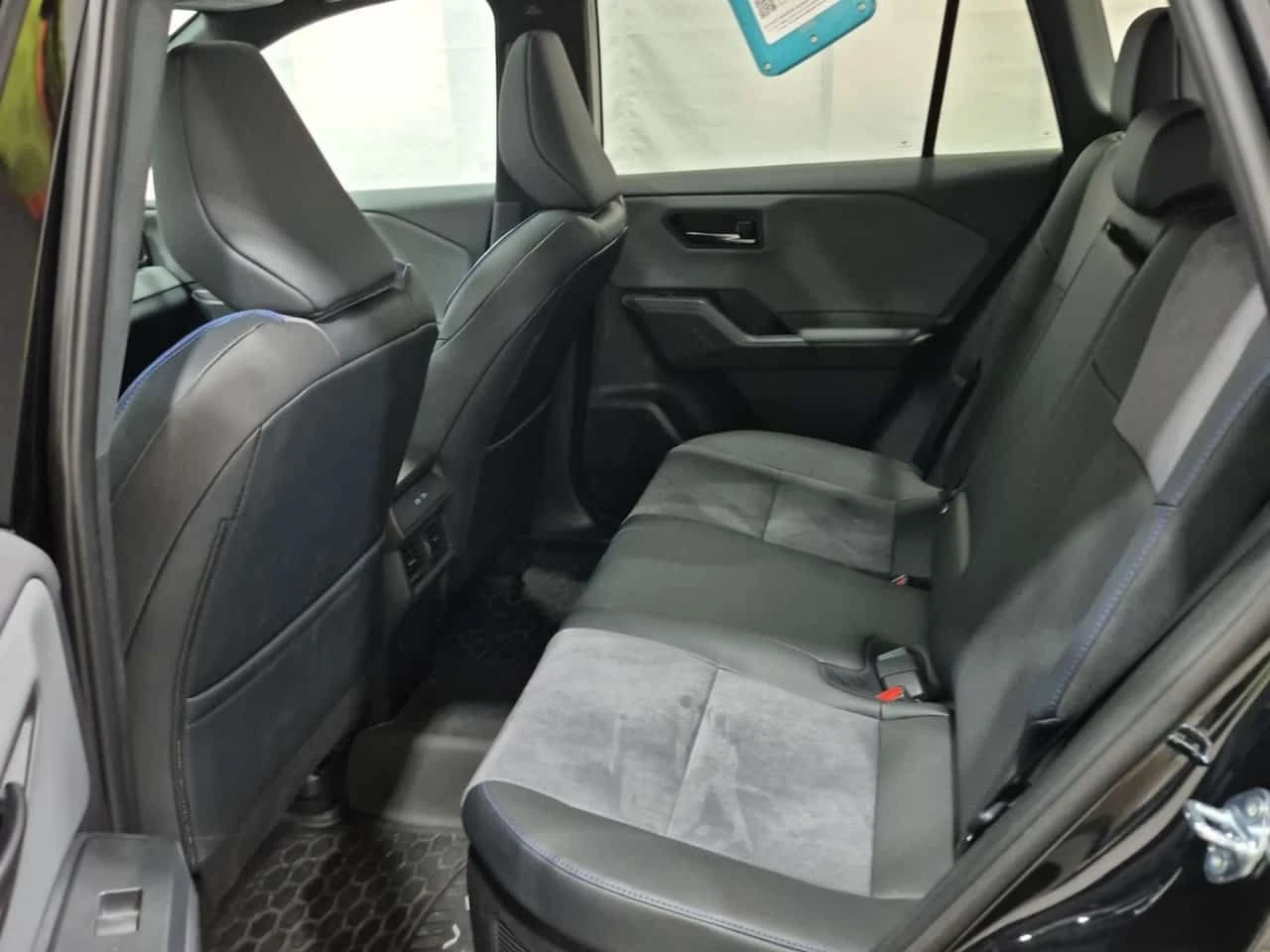 Toyota Rav4 XSE| ШИБИДАХ| 2 КЛЮЧА| CARFAX, снимка 14 - Автомобили и джипове - 54454145