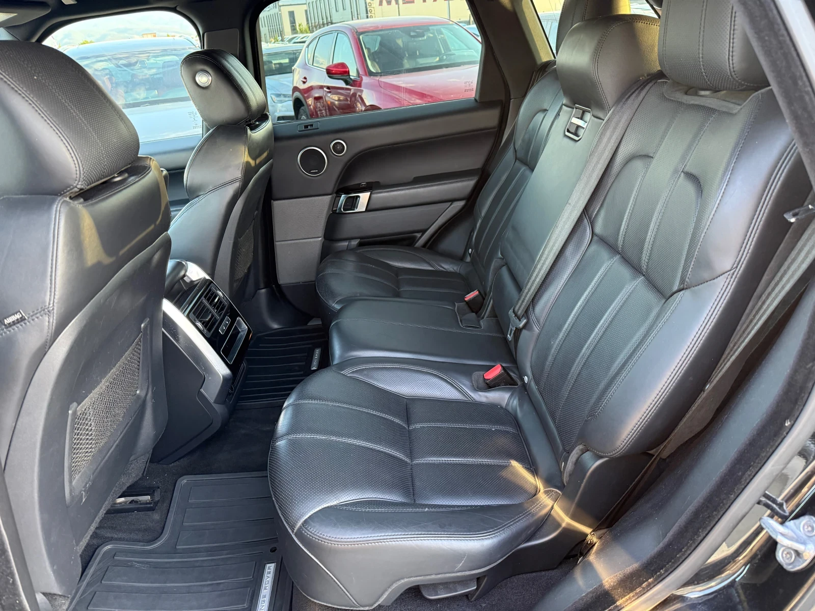Land Rover Range Rover Sport 5.0i* 517к.с* 2016* 177.000* СЕРВИЗНА ИСТОРИЯ* FUL, снимка 9 - Автомобили и джипове - 54796207