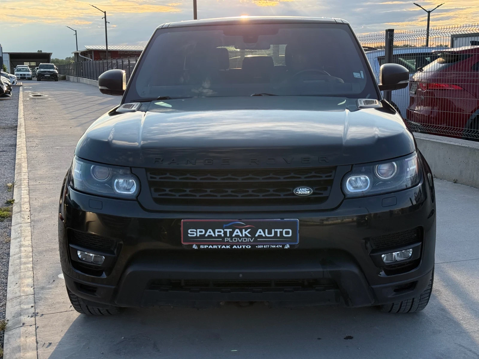 Land Rover Range Rover Sport 5.0i* 517к.с* 2016* 177.000* СЕРВИЗНА ИСТОРИЯ* FUL, снимка 2 - Автомобили и джипове - 54796207