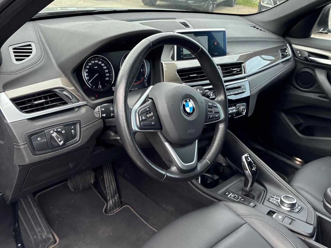 BMW X1 xDrive28i| PANO| ПОДГРЕВИ| ПАМЕТ| , снимка 5 - Автомобили и джипове - 55047394